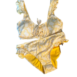 Juicy Couture Woman’s 2 Piece Ruffle Bikini Swimwear Yellow White Flowers XL NWT